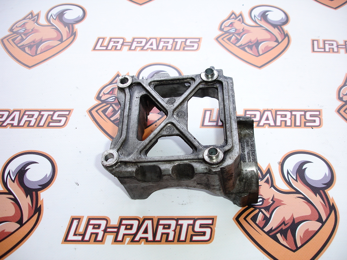LR004569 Кронштейн ТНВД 2.7TD Range Rover Sport L320 (2005-2013) Б/У